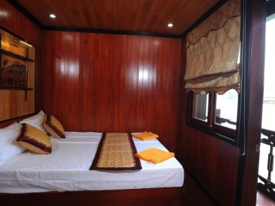 du-thuyen-imperial-cabin1